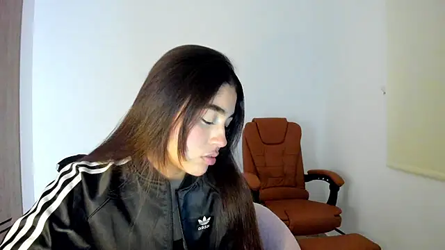 AriaMontgomery online show from 02-25-25, 05:41