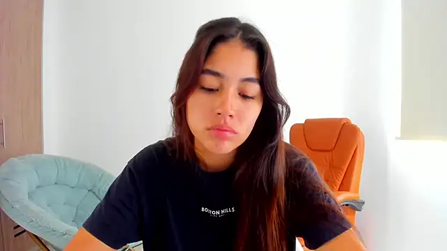 AriaMontgomery online show from 03-07-25, 06:22