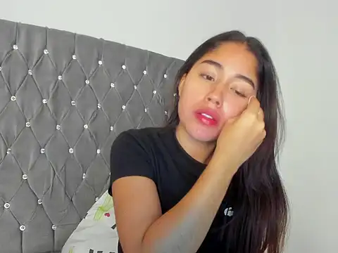 AriaMontgomery online show from 09-12-25, 04:01