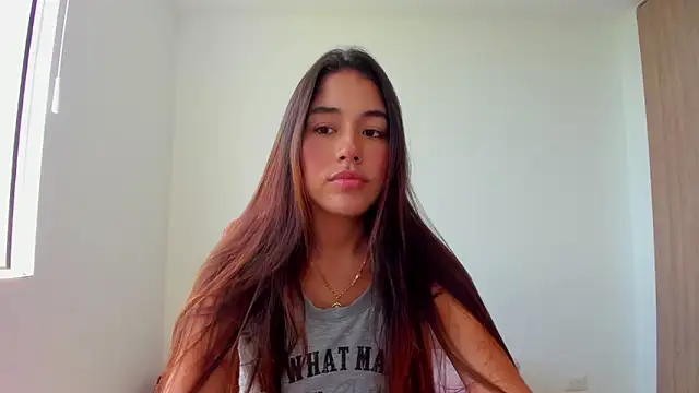 AriaMontgomery online show from 10-18-25, 04:19