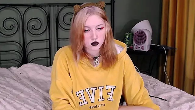 BlackyTea online show from 12-12-24, 01:39