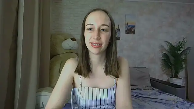Snapshot of Anika_bloom chatting on 11-02-25, 08:17 Anika bloom online show from 11-02-25, 08:17