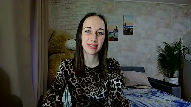 Snapshot of Anika_bloom chatting on 12-03-25, 11:30 Anika bloom online show from 12-03-25, 11:30