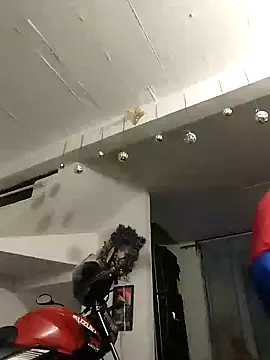 King russo online show from 12-18-25, 06:19