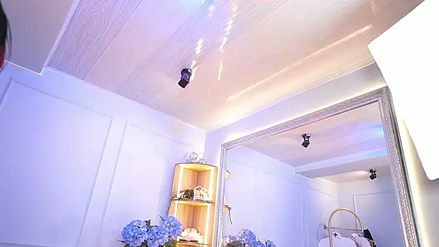 elasummer online show from 04-03-26, 12:47