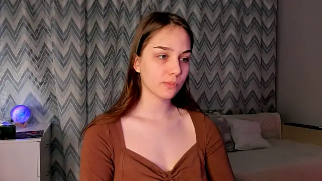 Snapshot of Tate_Angel chatting on 02-01-25, 06:19 Tate Angel online show from 02-01-25, 06:19