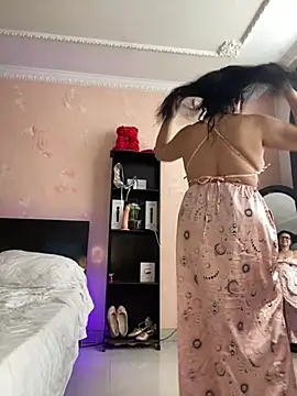 Sharongirl07 online show from 02-19-25, 06:32