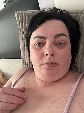 Amandamuller1982 online show from 02-27-25, 10:37