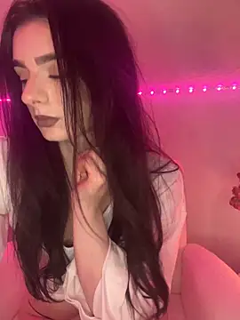 Snapshot of AdelinaAlia chatting on 02-23-26, 08:39 AdelinaAlia online show from 02-23-26, 08:39