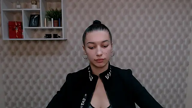 Snapshot of KarolinaRosse_ chatting on 01-16-25, 10:10 KarolinaRosse online show from 01-16-25, 10:10