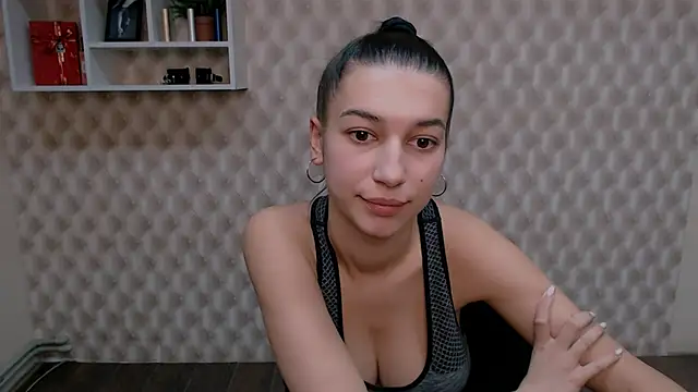Snapshot of KarolinaRosse_ chatting on 01-16-25, 01:14 KarolinaRosse online show from 01-16-25, 01:14