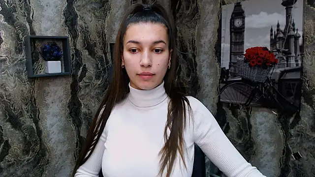 Snapshot of KarolinaRosse_ chatting on 01-28-25, 10:34 KarolinaRosse online show from 01-28-25, 10:34