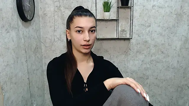 Snapshot of KarolinaRosse_ chatting on 02-09-25, 09:58 KarolinaRosse online show from 02-09-25, 09:58