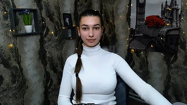 Snapshot of KarolinaRosse_ chatting on 02-21-25, 09:56 KarolinaRosse online show from 02-21-25, 09:56