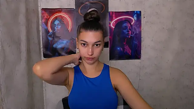 Snapshot of KarolinaRosse_ chatting on 09-21-25, 05:31 KarolinaRosse online show from 09-21-25, 05:31