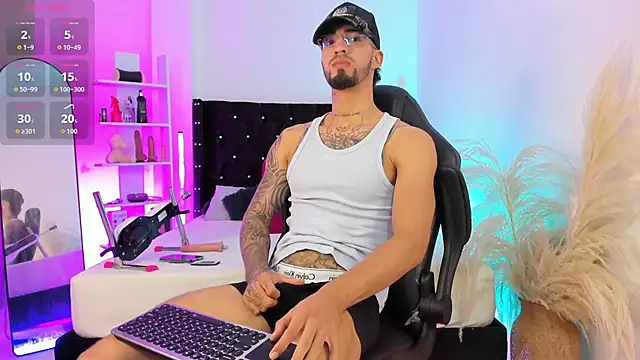 Duriel  online show from 11-19-25, 01:22