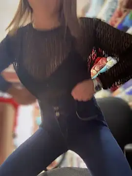 VIOLETA-25  online show from 11-24-25, 03:12