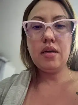 VIOLETA-25  online show from 02-21-26, 09:43