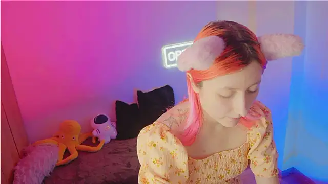 Bloom-fairy online show from 02-26-26, 02:16