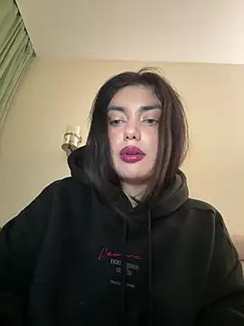 Snapshot of Sweet_Khalifa_ chatting on 10-30-25, 02:40 Sweet Khalifa online show from 10-30-25, 02:40