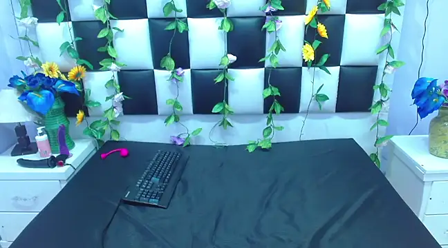 Morgana Smit online show from 02-27-25, 07:58