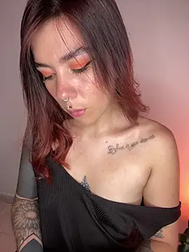 luccianagreyy online show from 02-07-25, 10:41