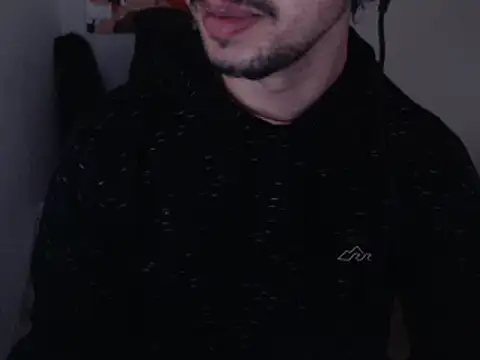 Snapshot of anjonoturno1 chatting on 01-27-25, 01:30 anjonoturno1 online show from 01-27-25, 01:30