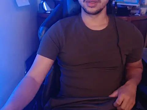 Snapshot of anjonoturno1 chatting on 10-12-25, 12:48 anjonoturno1 online show from 10-12-25, 12:48