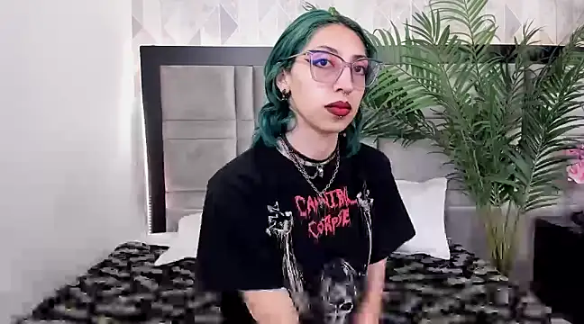 Im gaia online show from 02-03-25, 02:24