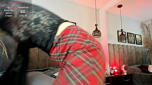 Im gaia online show from 12-19-25, 12:12