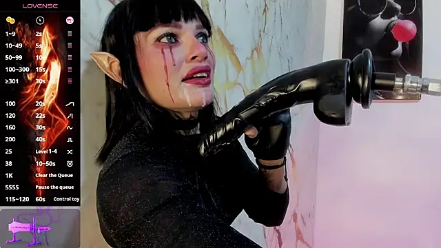 la mazona online show from 12-04-25, 07:33