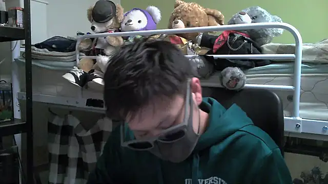 Owl1216 online show from 12-21-24, 01:42