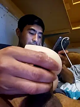 Axeltu77 online show from 04-22-26, 10:33