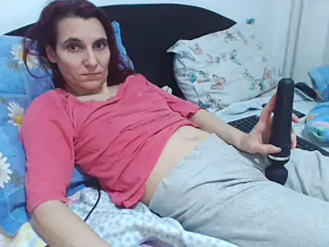 Snapshot of pussywetsquirty chatting on 02-13-25, 12:54 pussywetsquirty online show from 02-13-25, 12:54