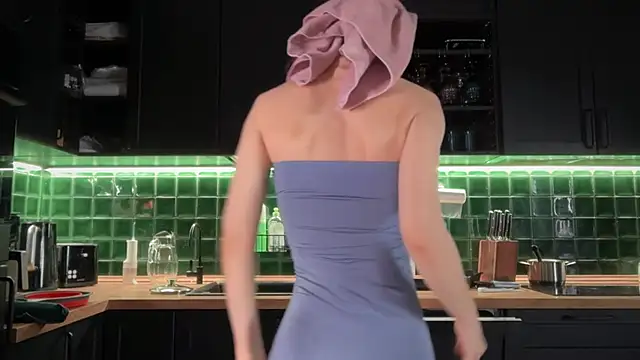 solar bella online show from 02-08-26, 04:27