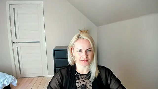 Snapshot of Alicee_Gracee chatting on 02-26-25, 10:26 Alicee Gracee online show from 02-26-25, 10:26