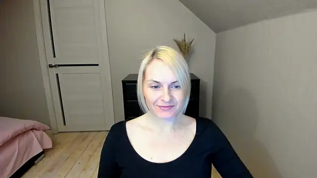 Snapshot of Alicee_Gracee chatting on 03-04-25, 06:29 Alicee Gracee online show from 03-04-25, 06:29