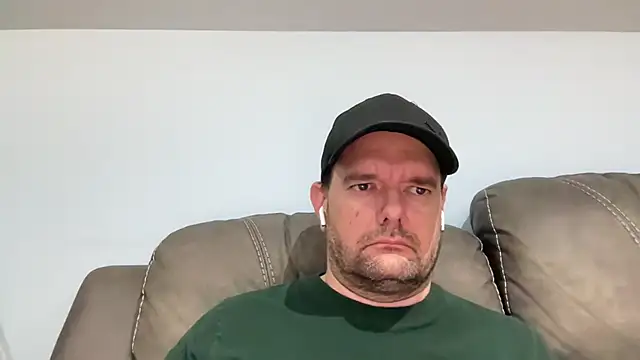 CanadianSweetheart online show from 12-17-24, 11:05