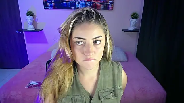 cristal-evanns online show from 12-09-24, 01:29