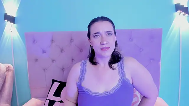 Snapshot of kyoakane chatting on 12-16-24, 02:57 kyoakane online show from 12-16-24, 02:57