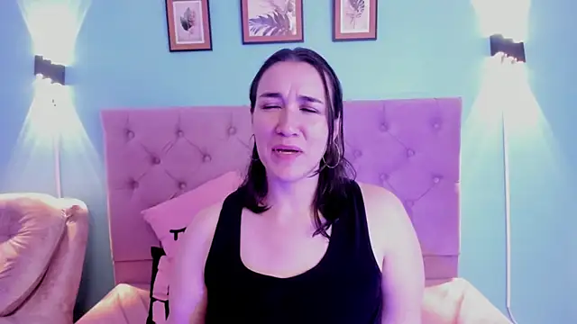 Snapshot of kyoakane chatting on 01-05-25, 06:13 kyoakane online show from 01-05-25, 06:13