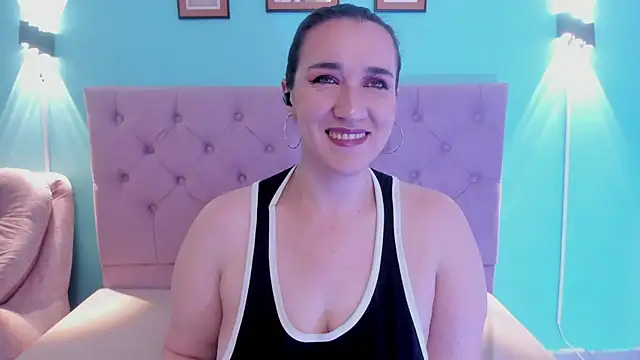 Snapshot of kyoakane chatting on 01-16-25, 03:56 kyoakane online show from 01-16-25, 03:56