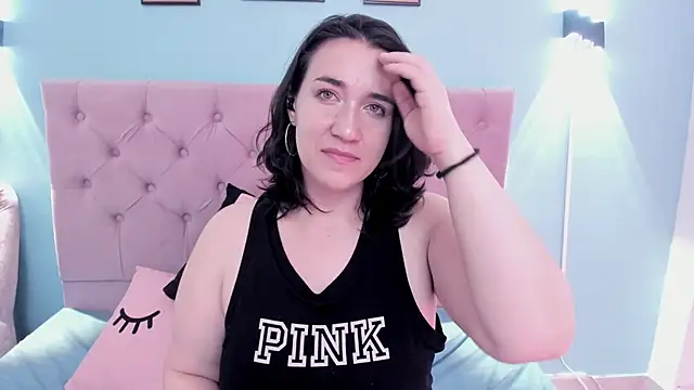 Snapshot of kyoakane chatting on 01-22-25, 07:57 kyoakane online show from 01-22-25, 07:57