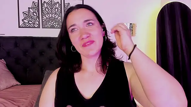 Snapshot of kyoakane chatting on 01-25-25, 09:47 kyoakane online show from 01-25-25, 09:47