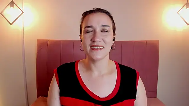 Snapshot of kyoakane chatting on 02-08-25, 03:08 kyoakane online show from 02-08-25, 03:08