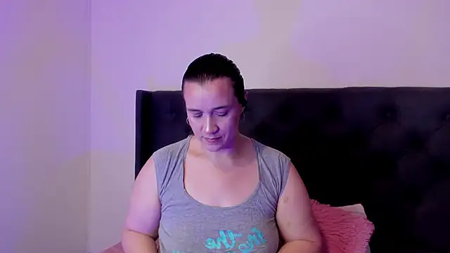 Snapshot of kyoakane chatting on 02-12-25, 02:56 kyoakane online show from 02-12-25, 02:56