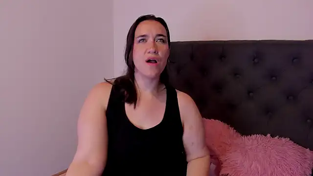 Snapshot of kyoakane chatting on 02-13-25, 06:30 kyoakane online show from 02-13-25, 06:30