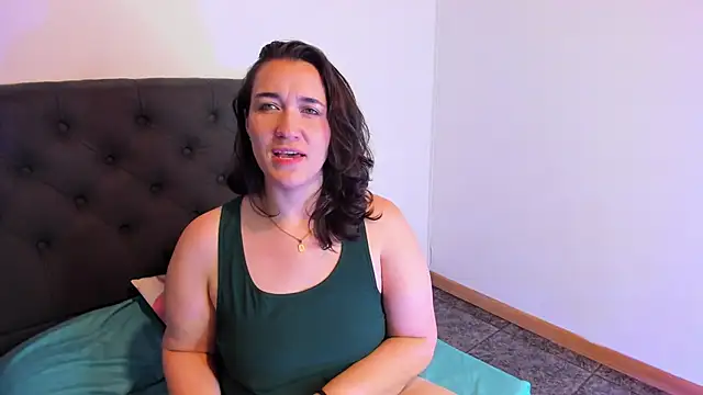 Snapshot of kyoakane chatting on 03-18-25, 06:25 kyoakane online show from 03-18-25, 06:25