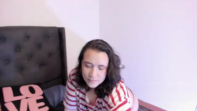 Snapshot of kyoakane chatting on 03-20-25, 03:56 kyoakane online show from 03-20-25, 03:56