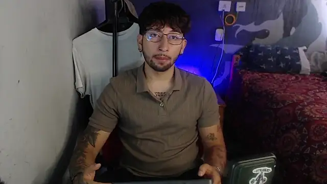 Dereck Dickson online show from 11-09-25, 04:05